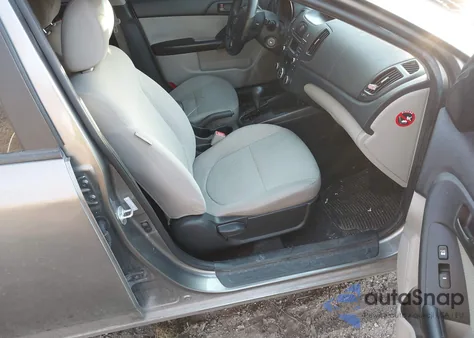 2010 Kia Forte Ex from USA, damaged, VIN KNAFU4A21A5860304